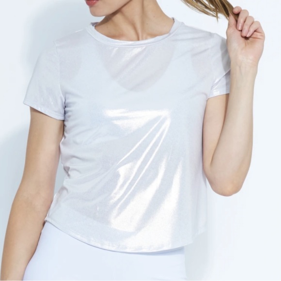 HEROINE SPORT PEARL MERCURY TEE - Picture 1 of 5